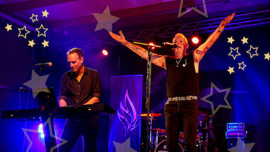 Seidel und Sedl 1920 x 1200 px sterne_edited &copy; Promo