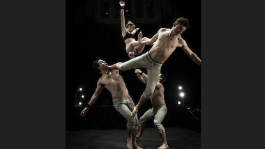 A Simple Space by Gravity & Other Myths_Steve Ullathorn_2 © Steve Ullathorn