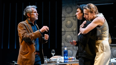 Das Dinner_Thomas Aurin © Thomas Aurin