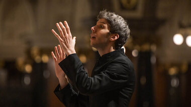Yuval Weinberg Peter Adamik &copy; Peter Adamik, RCB